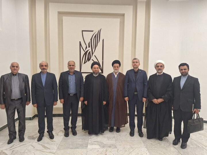 دیدار هیات پارلمانی ایران با رهبر جریان حکمت ملی عراق/ سیدعمار حکیم: اقتدار و تدبیر رهبر معظم انقلاب در جنگ 12 روزه چشمگیر بود