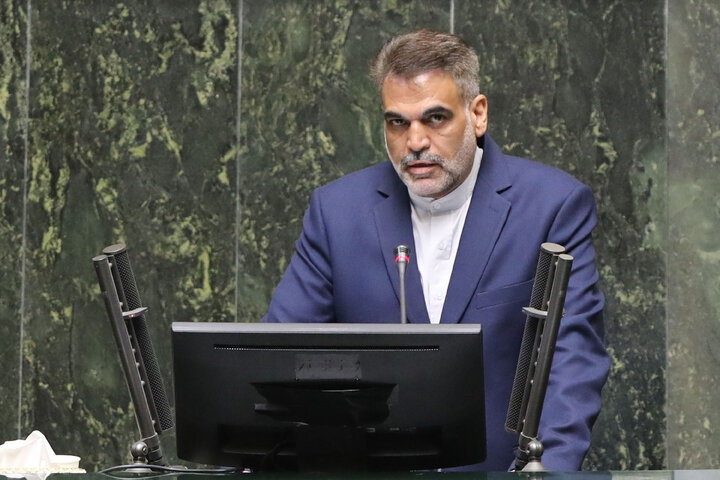 ناطقان میان دستور نشست علنی 31 تیر ماه 1404