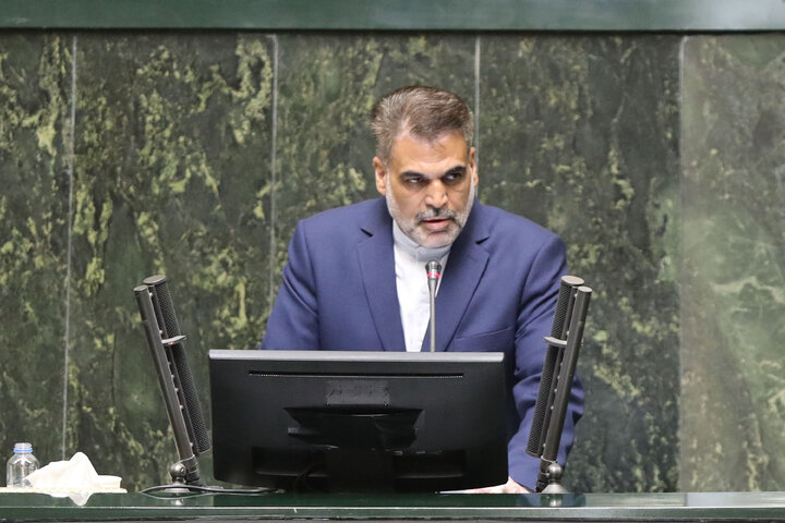 ناطقان میان دستور نشست علنی 31 تیر ماه 1404