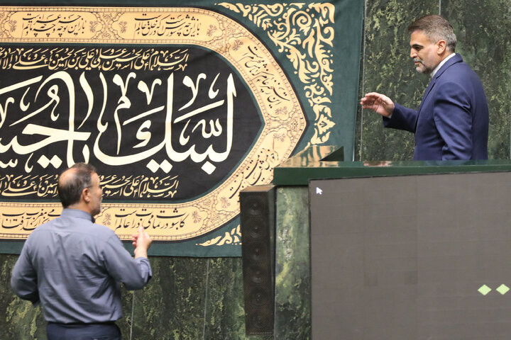 ناطقان میان دستور نشست علنی 31 تیر ماه 1404