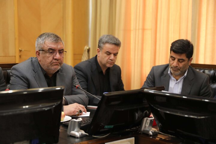 نشست کمیسیون کشاورزی با حضور وزیر کشاورزی