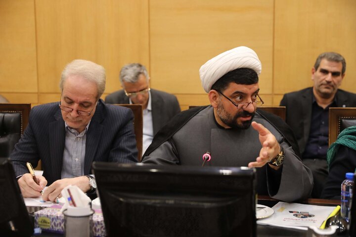 نشست کمیسیون کشاورزی با حضور وزیر کشاورزی