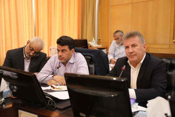 نشست کمیسیون کشاورزی با حضور وزیر کشاورزی