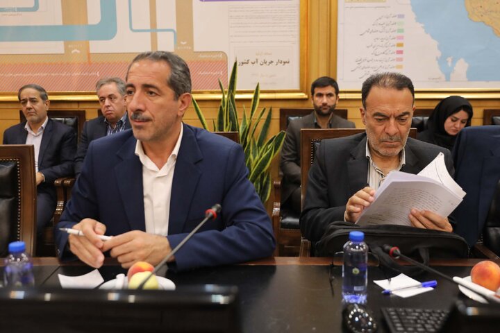 نشست کمیسیون کشاورزی با حضور وزیر کشاورزی