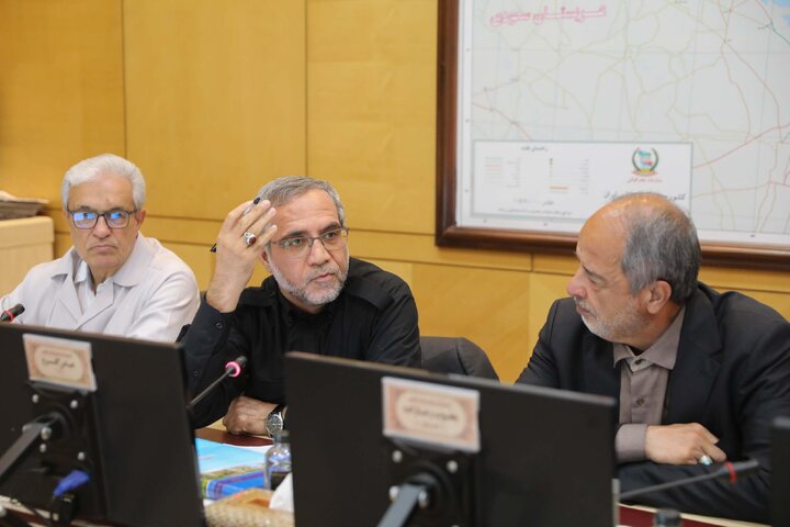 نشست کمیسیون امنیت ملی با حضور وزیر امور خارجه و رئیس سازمان انرژی اتمی