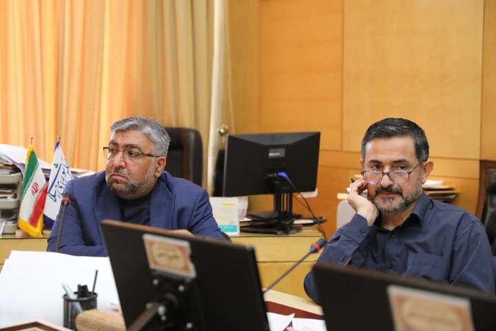 نشست کمیسیون امنیت ملی با حضور وزیر امور خارجه و رئیس سازمان انرژی اتمی