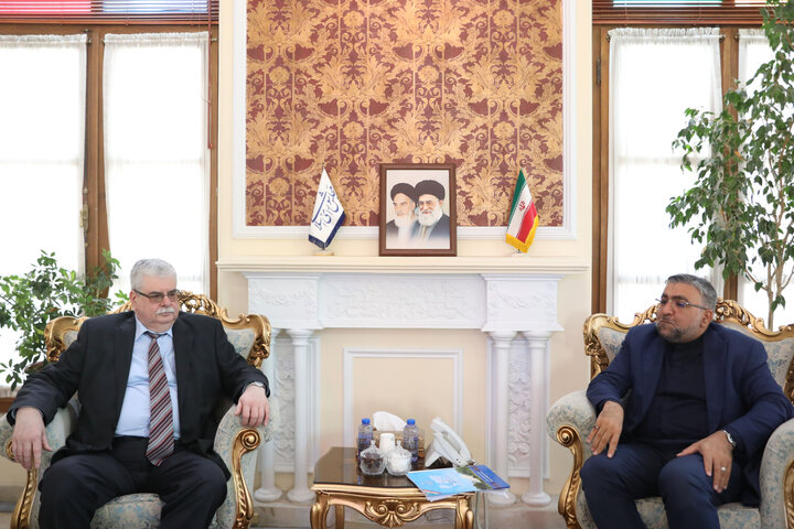 دیدار سفیر روسیه با عمویی