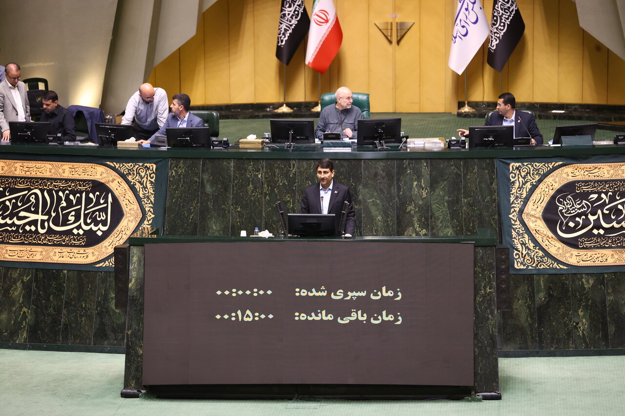 تشکیل کارگروه ویژه پایش وضعیت ارتباطات و تداوم خدمات عمومی در جنگ تحمیلی ۱۲ روزه/ تخصیص ۲ همت برای جبران خسارات وارد شده به اقتصاد دیجیتال ناشی از قطعی اینترنت تشکیل کارگروه ویژه پایش وضعیت ارتباطات و تداوم خدمات عمومی در جنگ تحمیلی ۱۲ روزه/ تخصیص ۲ همت برای جبران خسارات وارد شده به اقتصاد دیجیتال ناشی از قطعی اینترنت