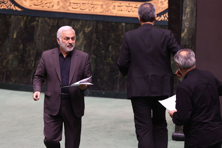 نشست علنی یکشنبه 5 مرداد ماه ۱۴۰۴ مجلس شورای اسلامی