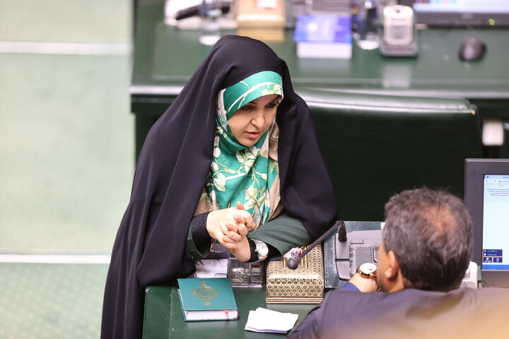 نشست علنی یکشنبه 5 مرداد ماه ۱۴۰۴ مجلس شورای اسلامی