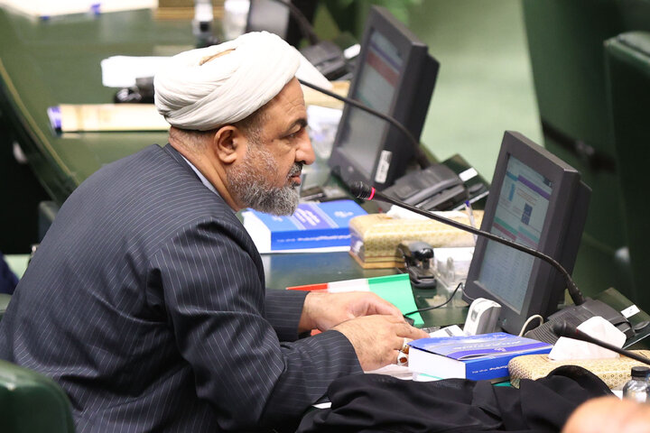 نشست علنی یکشنبه 5 مرداد ماه ۱۴۰۴ مجلس شورای اسلامی