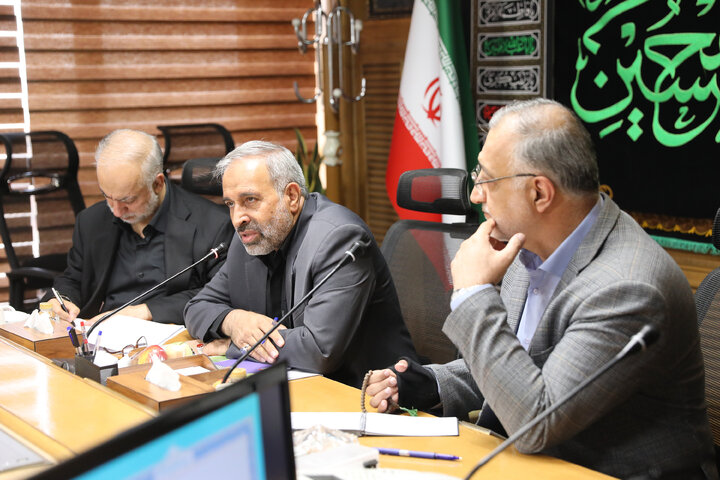 نشست مجمع نمایندگان تهران با شهردار کلانشهر تهران
