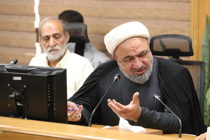 نشست مجمع نمایندگان تهران با شهردار کلانشهر تهران