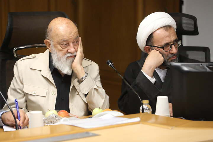 نشست مجمع نمایندگان تهران با شهردار کلانشهر تهران