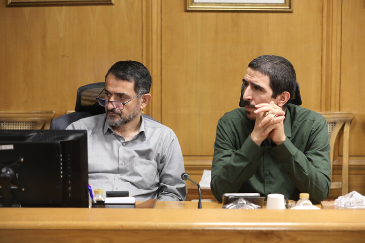 نشست مجمع نمایندگان تهران با شهردار کلانشهر تهران