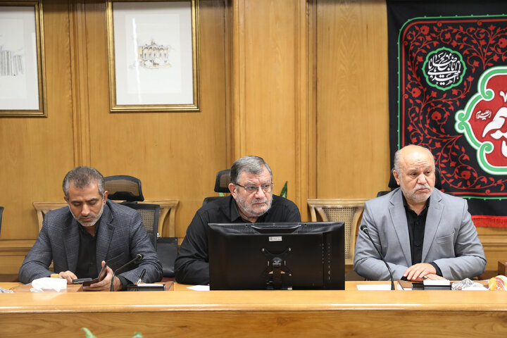 نشست مجمع نمایندگان تهران با شهردار کلانشهر تهران