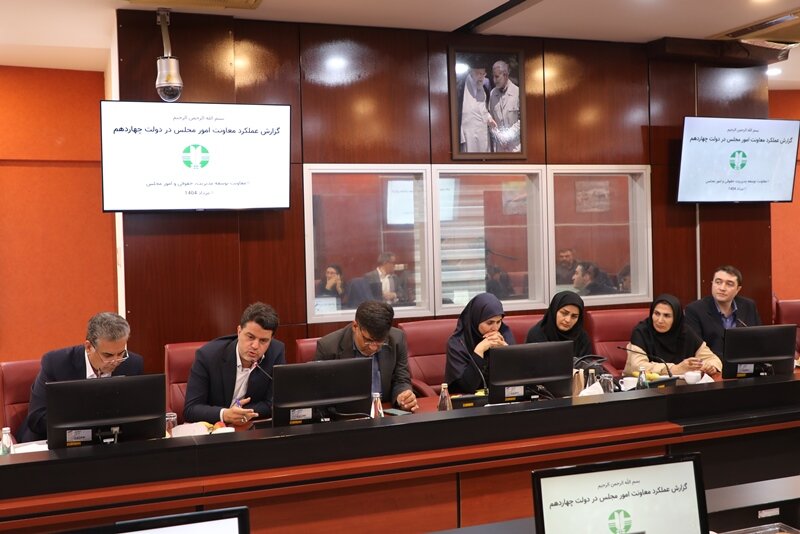 پایان عمر ۸۰ درصد خودروهای محیط زیست/ فراکسیون محیط زیست؛ بازوی حمایت و نظارت/ اصلاح قانون معادن با محوریت لزوم اخذ مجوز از محیط زیست