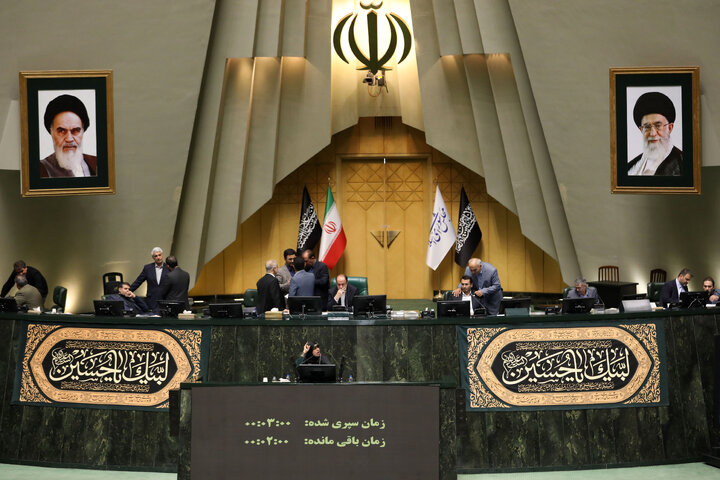 ناطقان میان دستور سه شنبه 7مرداد ماه