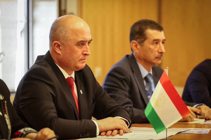 دیدار با رئیس مجلس تاجیکستان