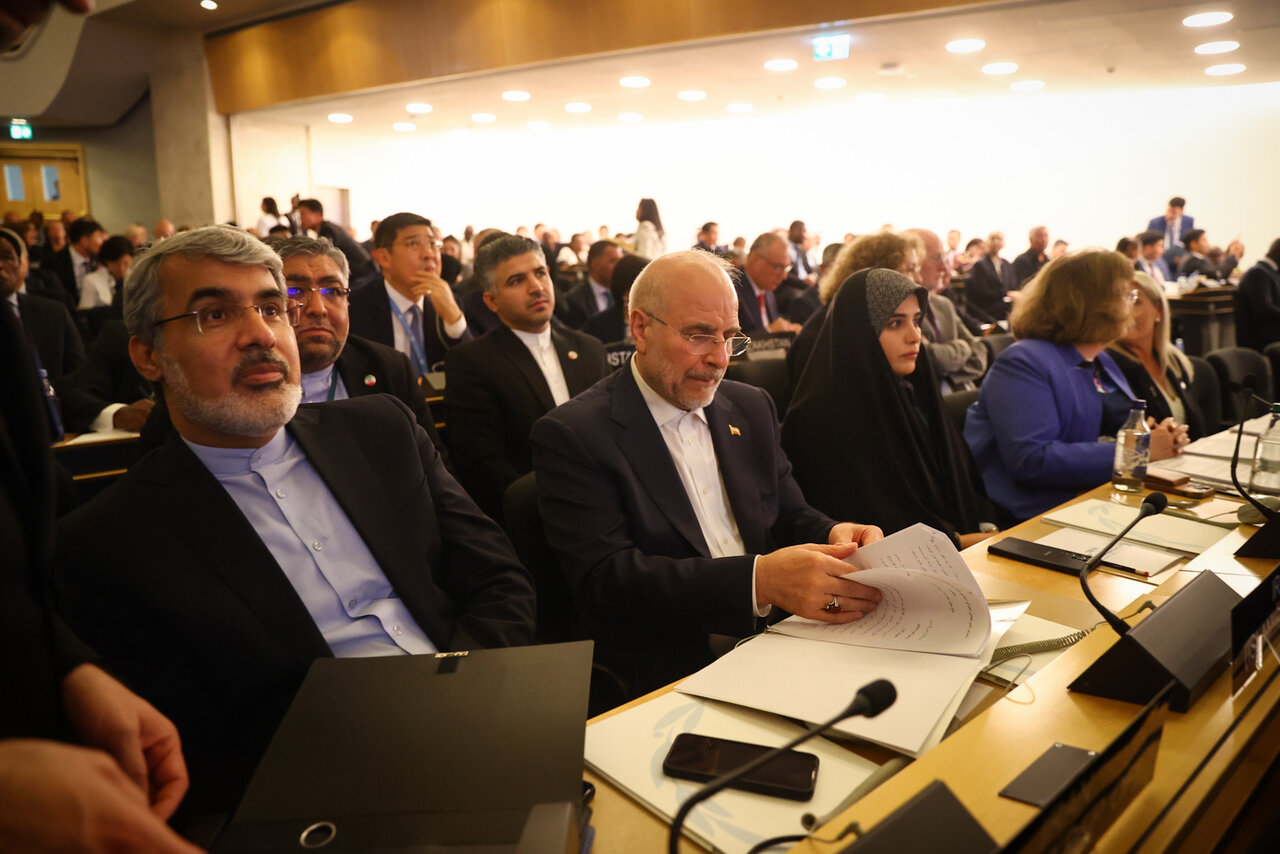 حضور رییس مجلس و هیات پارلمانی ایران در مراسم افتتاحیه ششمین کنفرانس رؤسای مجالس جهان حضور رییس مجلس و هیات پارلمانی ایران در مراسم افتتاحیه ششمین کنفرانس رؤسای مجالس جهان