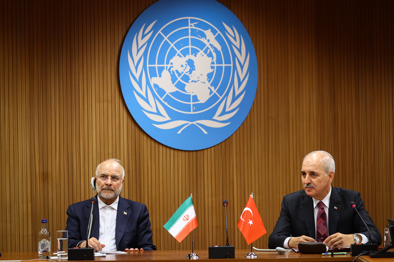 دکتر قالیباف: چالشهای منطقه ریشه در دخالتهای ایالات متحده دارد/ نعمان کورتولموش: اسرائیل با تکیه بر حمایتهای آمریکا دست به تجاوزگری میزند دکتر قالیباف: چالشهای منطقه ریشه در دخالتهای ایالات متحده دارد/ نعمان کورتولموش: اسرائیل با تکیه بر حمایتهای آمریکا دست به تجاوزگری میزند