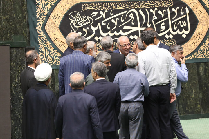 ناطقان میان دستور چهارشنبه 8 مردادماه