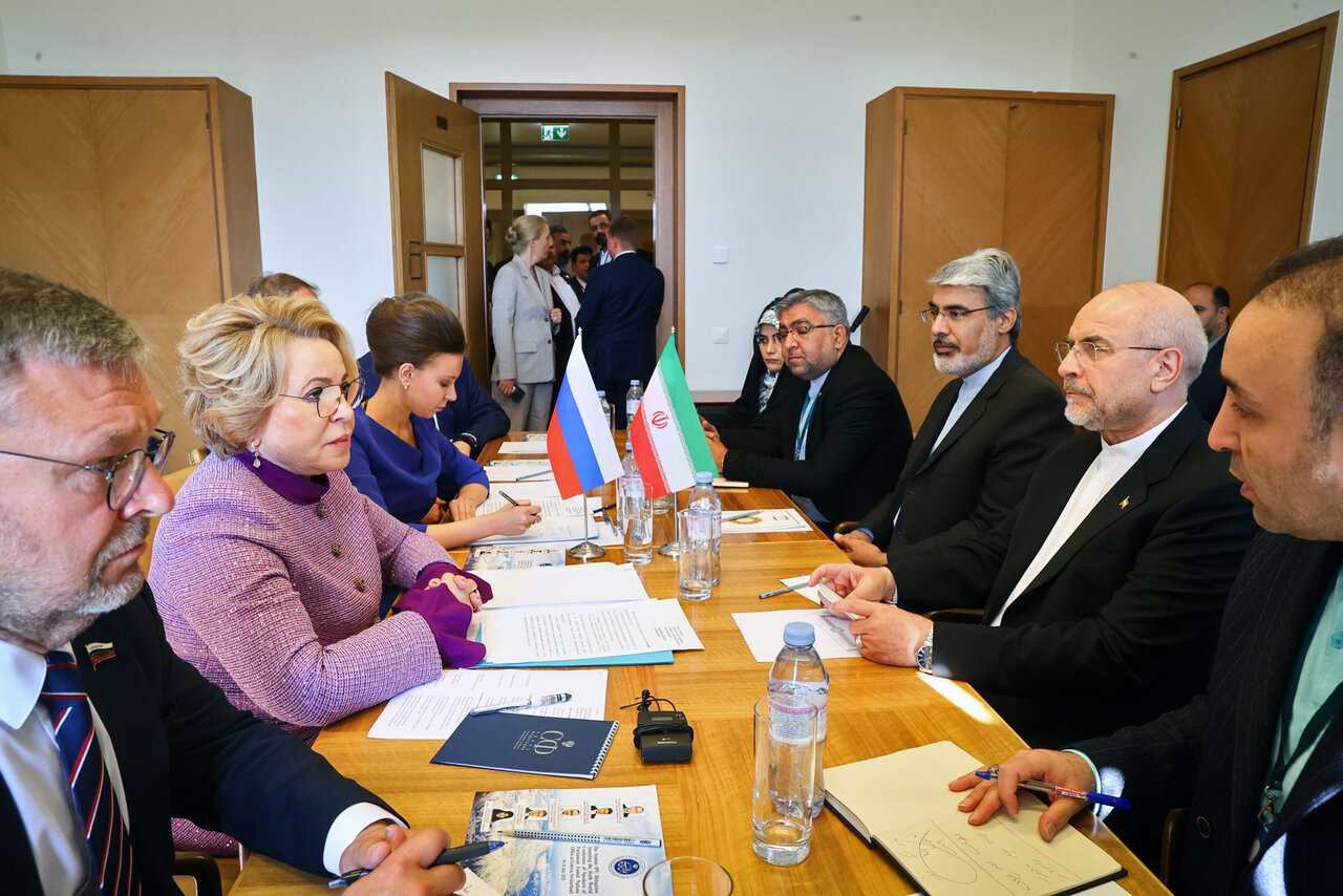 دکتر قالیباف: روسیه برای توسعه روابط اقتصادی با ایران نقش آفرینی کند/ ماتوینکو: تصویب قانون همکاریهای جامع دوجانبه پیام روشنی برای دوستان و دشمنان دو کشور دارد دکتر قالیباف: روسیه برای توسعه روابط اقتصادی با ایران نقش آفرینی کند/ ماتوینکو: تصویب قانون همکاریهای جامع دوجانبه پیام روشنی برای دوستان و دشمنان دو کشور دارد