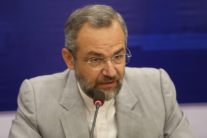 نشست فراکسیون کشاورزی با فرماندار و کشاورزان و تولیدکنندگان دام و طیور شهرستان بابل