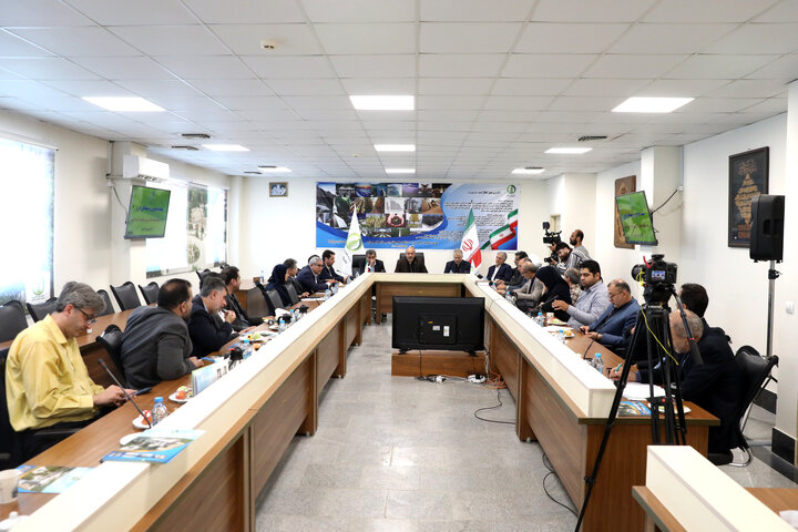 گزارش تصویری نشست فراکسیون کشاورزی مجلس با مسئولین دانشگاه علوم کشاورزی و منابع طبیعی ساری
