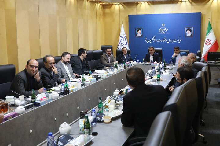 نشست یکشنبه 12 مردادماه فراکسیون توسعه متوازن