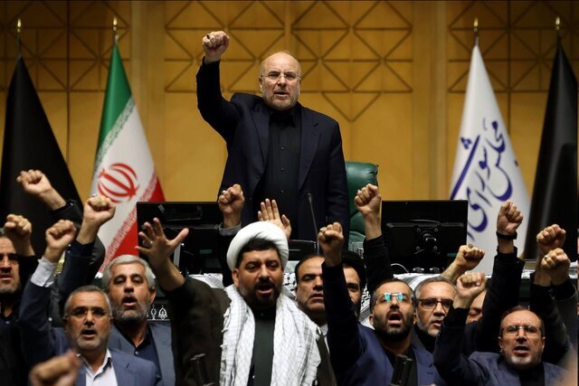 خشم کنست از طنین فریاد وجدان در بهارستان