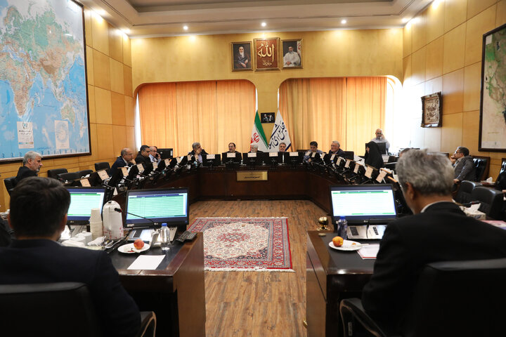 نشست دوشنبه ۱۳ مردادماه  کمیسیون بهداشت و درمان