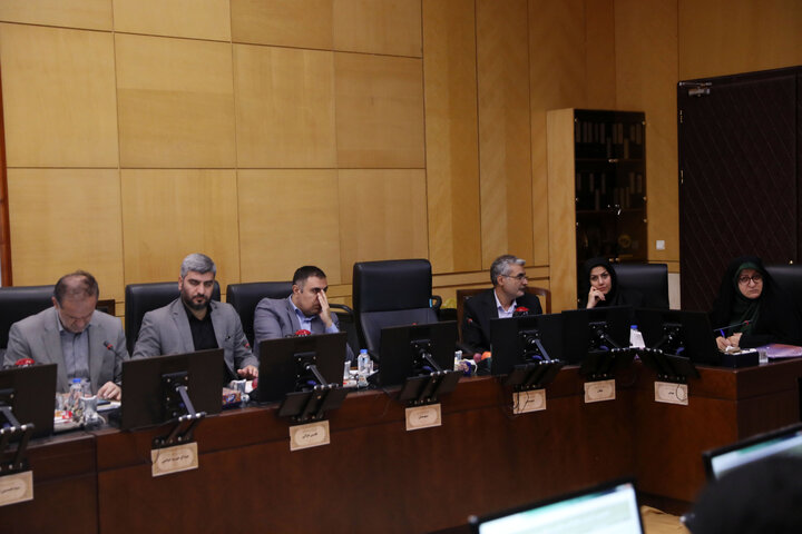 کمیسیون آموزش 14-05-1404