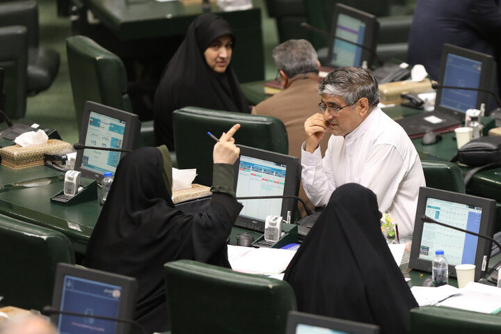 نشست علنی سه شنبه 14 مردادماه مجلس شورای اسلامی