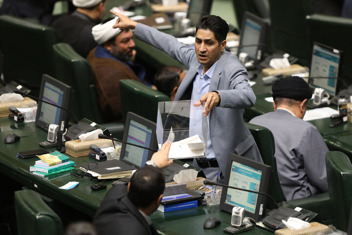 نشست علنی سه شنبه 14 مردادماه مجلس شورای اسلامی