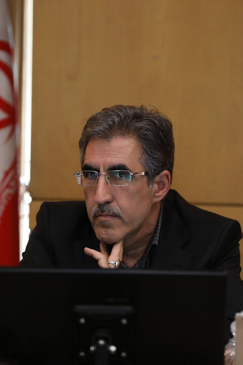 کمیسیون صنایع-وزیر نیرو 14-05-1404