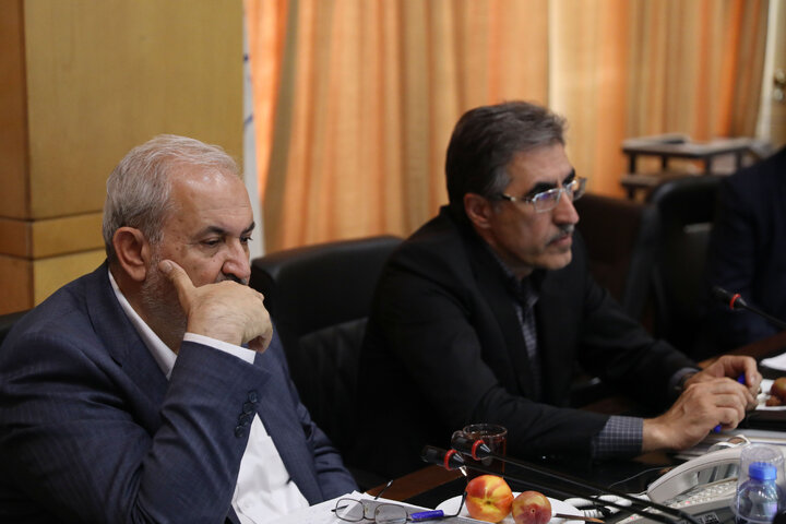کمیسیون صنایع-وزیر نیرو 14-05-1404