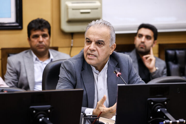 نشست کمیسیون اجتماعی با حضور وزیر صمت و رئیس بنیاد شهید