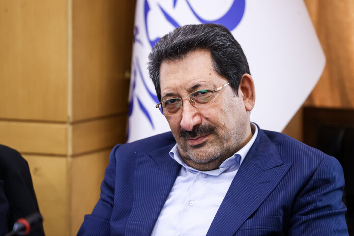 نشست کمیسیون اجتماعی با حضور وزیر صمت و رئیس بنیاد شهید