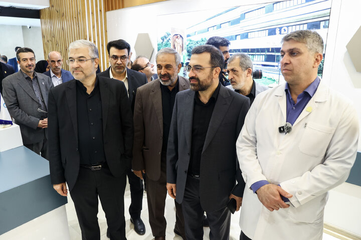 بازدید جمعی از نمایندگان تهران از بیمارستان فیروزآبادی شهرری