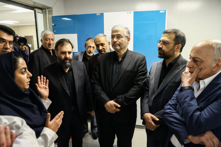 بازدید جمعی از نمایندگان تهران از بیمارستان فیروزآبادی شهرری