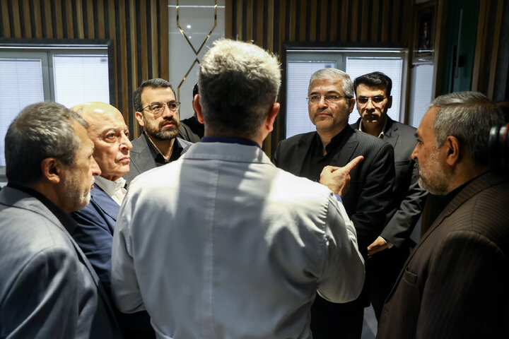 بازدید جمعی از نمایندگان تهران از بیمارستان فیروزآبادی شهرری