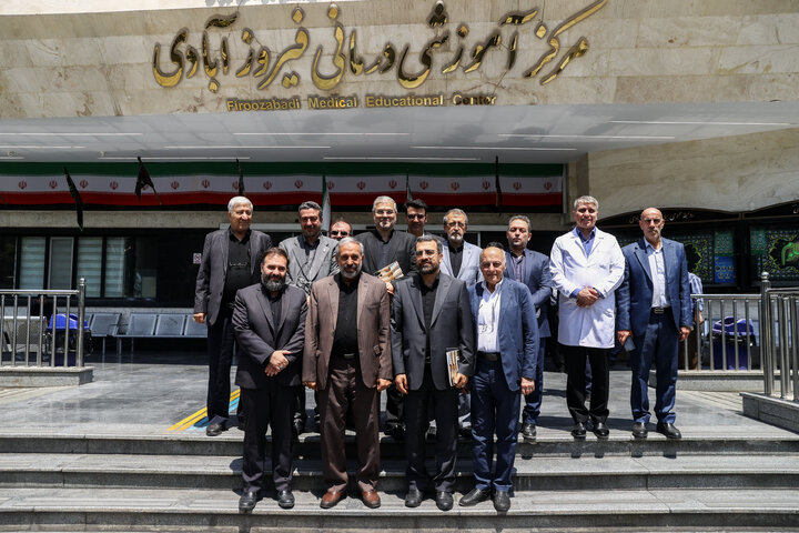 بازدید جمعی از نمایندگان تهران از بیمارستان فیروزآبادی شهرری