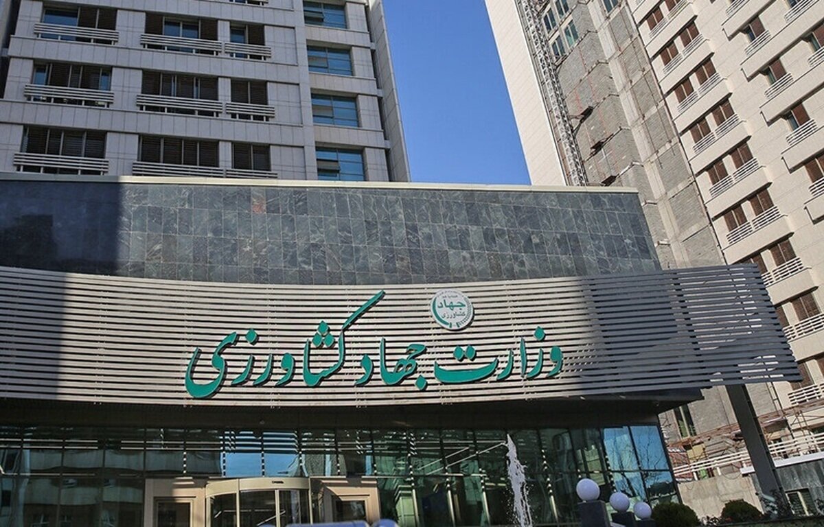 انتقاد بروجردی از مصوبه شورای عالی اداری درباره تغییر ساختار وزارت جهاد کشاورزی/ پیگیری برای لغو مصوبه از سوی مجلس