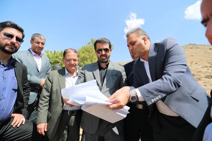 بازدید مفتح از طرح‌های در حال اجرای شهرستان تویسرکان؛ از پروژه سد خرمرود تا پروژه نوسازی شبکه برق منطقه