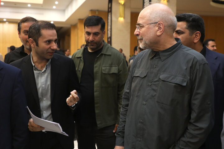 حضور رئیس مجلس در دورهمی صمیمانه خبرنگاران پارلمانی