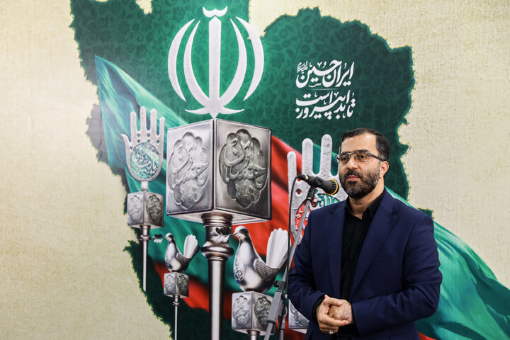 حضور رئیس مجلس در دورهمی صمیمانه خبرنگاران پارلمانی