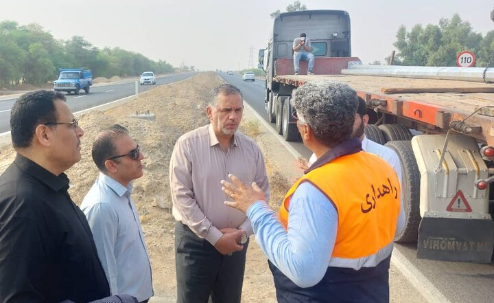 بازدید میدانی نماینده اهواز از محله نورآباد زرگان و آغاز عملیات بهسازی شبکه آب و فاضلاب