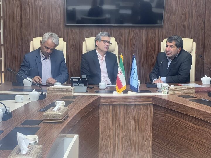 اخذ مجوز ساخت بیمارستان قهستان با پیگیری های نماینده بیرجند/ رسیدگی به مشکلات درمانی قهستان در اولویت‌ها قرار گرفت