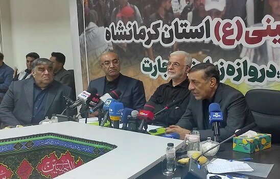 برگزاری نشست اربعینی در مرز بین المللی خسروی با حضور وزیر کشور و فتح الله حسینی/بازدید از مرکز فوریتهای پزشکی و خدمات سلامت